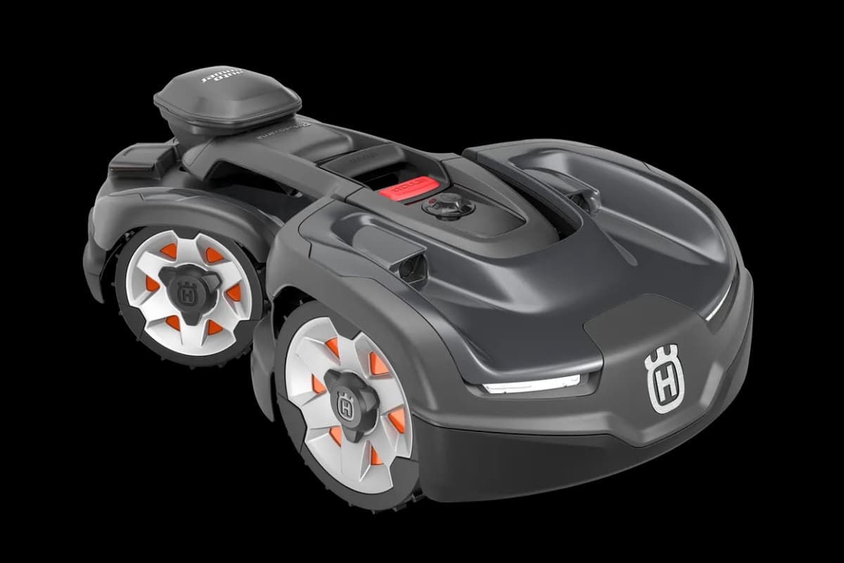 Husqvarna Automower® 435X AWD NERA Robotgräsklippare